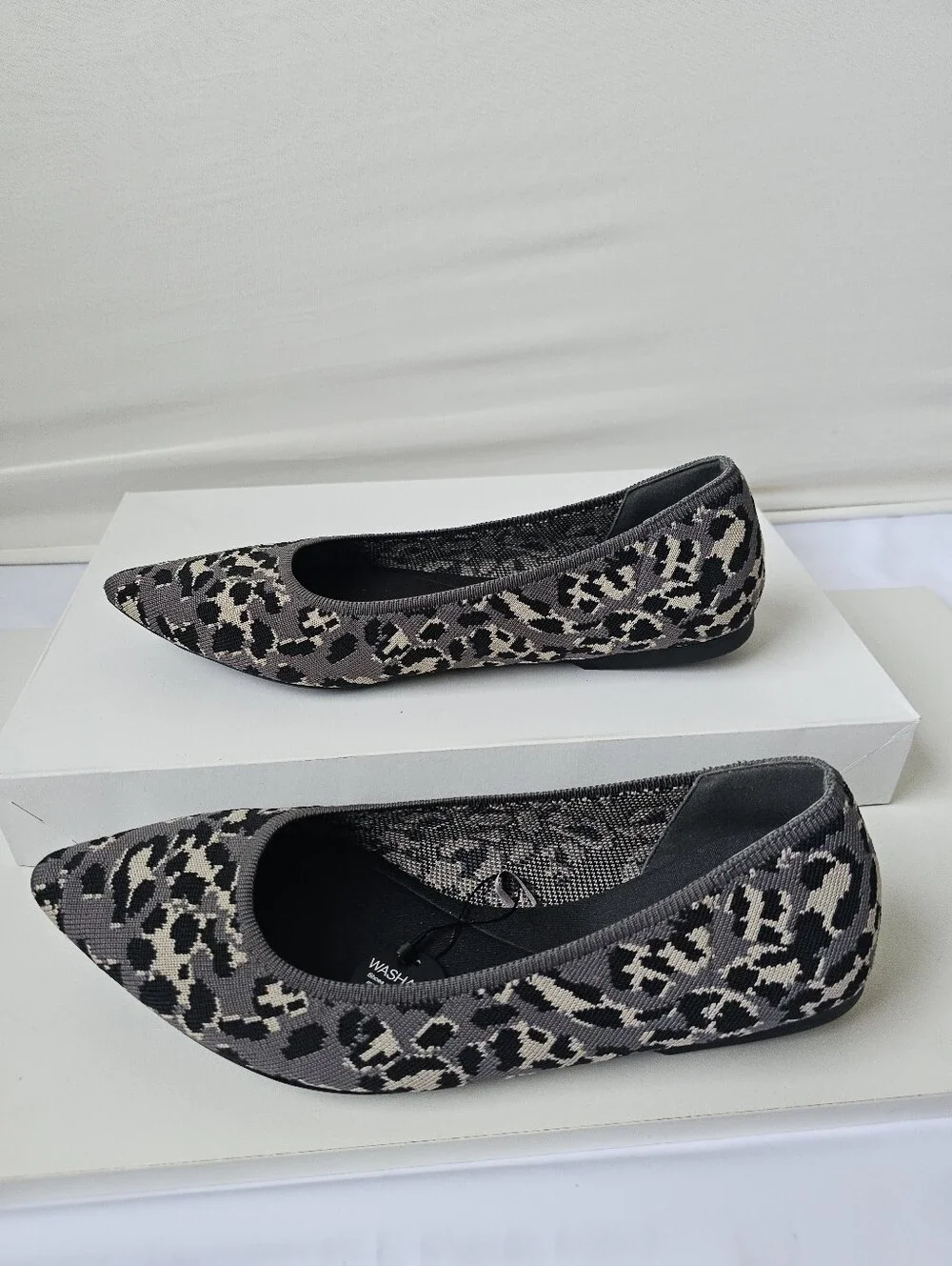 NWT Alfani Step Flex Pointed Toe Flats – Leopard Print (Size 10M)